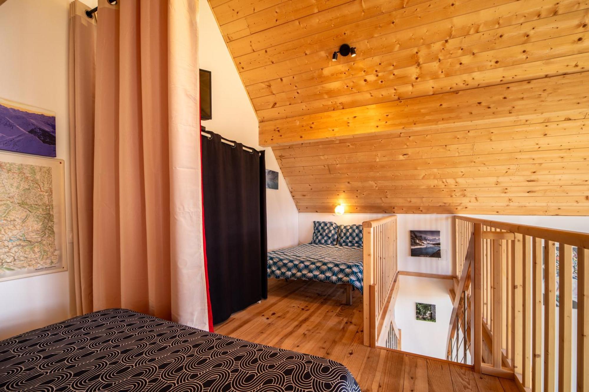 Chalet Dans Les Hautes- Pyrenees Entre Lourdes Et Bagneres Calme Et Vue Magnifique Arrodets-ez-Angles Екстериор снимка